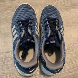 Adidas cloudfoam running shoes